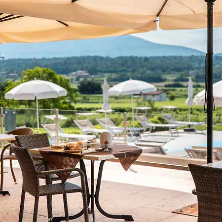 Ca' Marognole לינה וארוחת בוקר 3*