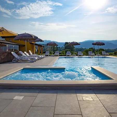 לינה וארוחת בוקר Ca' Marognole 3*