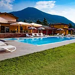 Ca' Marognole 3* Caprino Veronese